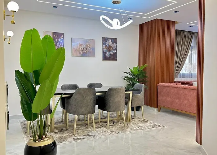 Luxury Residence In New Cairo, Louts