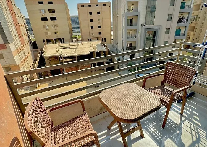 Luxury Residence In New Cairo, Louts